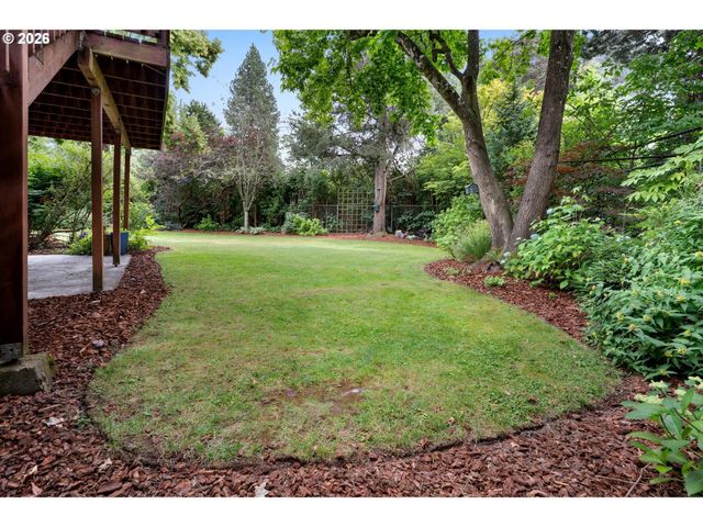2960 Se 5TH St, Gresham, OR 97080