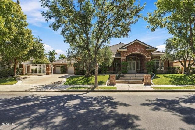 1910 Heaton Street, Bakersfield, CA 93311