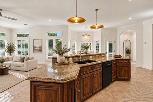 1910 Heaton Street, Bakersfield, CA 93311