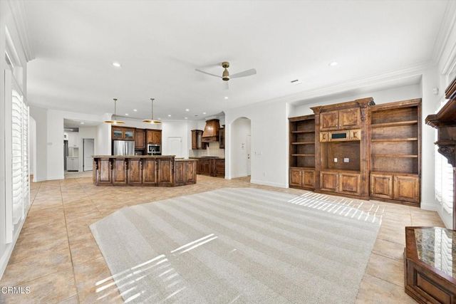 1910 Heaton Street, Bakersfield, CA 93311