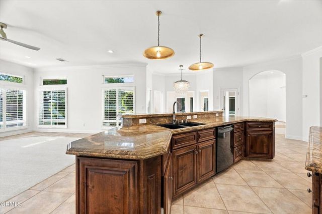 1910 Heaton Street, Bakersfield, CA 93311