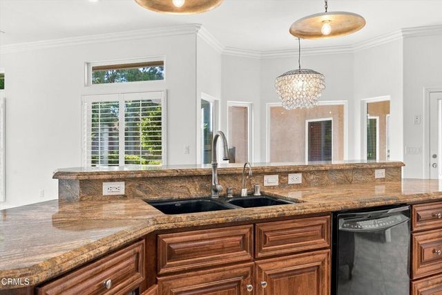 1910 Heaton Street, Bakersfield, CA 93311