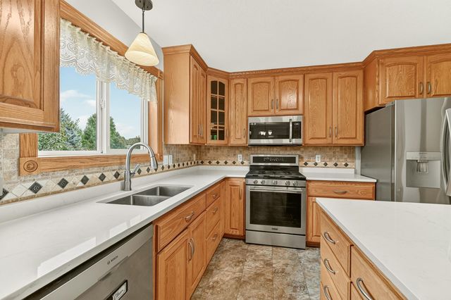 6240 25th Avenue NW, Rochester, MN 55901