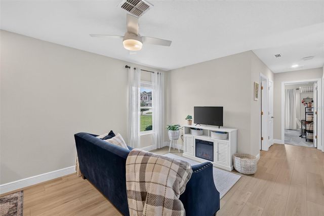5710 ALENLON WAY, Mount Dora, FL 32757