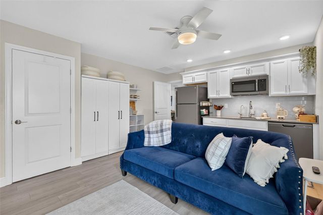 5710 ALENLON WAY, Mount Dora, FL 32757