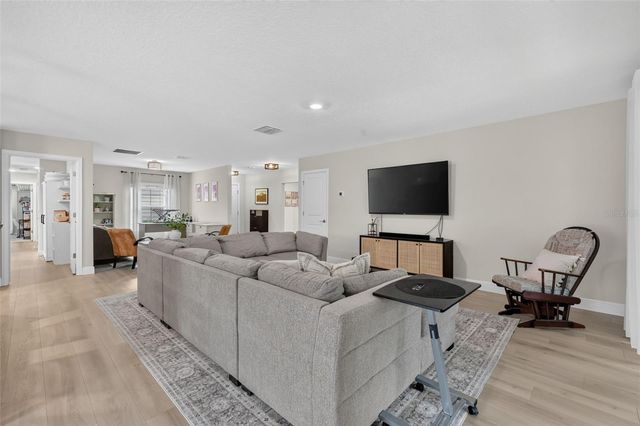 5710 ALENLON WAY, Mount Dora, FL 32757