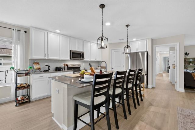 5710 ALENLON WAY, Mount Dora, FL 32757