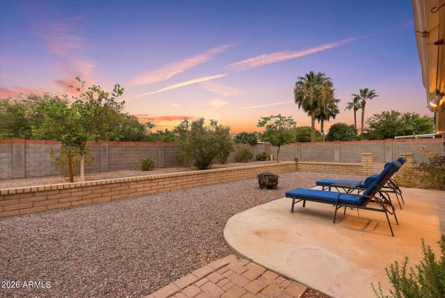 11016 W MEADE Drive, Sun City, AZ 85351