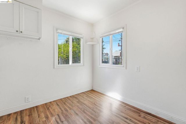 5465 Holland St, Oakland, CA 94601