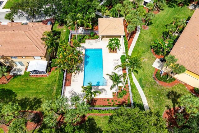 196 Seminole Lakes Drive, Royal Palm Beach, FL 33411