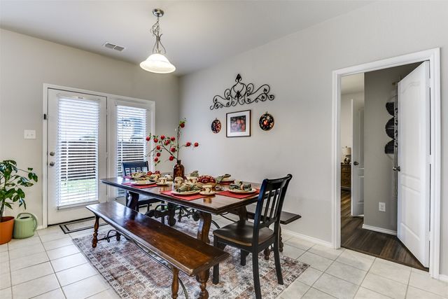 216 Bay, Waxahachie, TX 75165