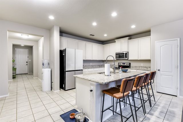 216 Bay, Waxahachie, TX 75165