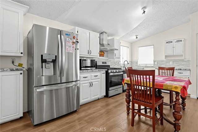 1931 E Meats Ave, Orange, CA 92865