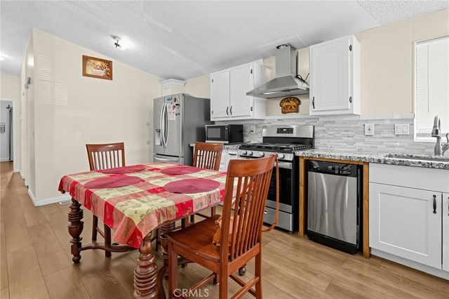 1931 E Meats Ave, Orange, CA 92865