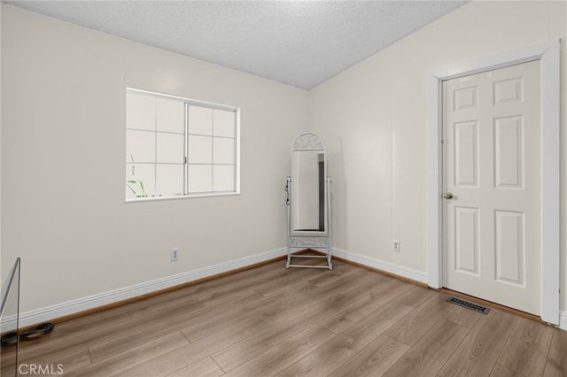 1931 E Meats Ave, Orange, CA 92865