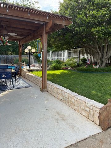 1118 Berkshire Court, Trophy Club, TX 76262
