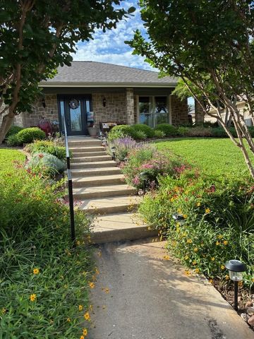 1118 Berkshire Court, Trophy Club, TX 76262