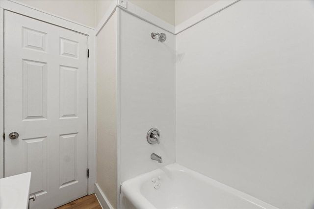 4035 N 15th STREET, Milwaukee, WI 53209