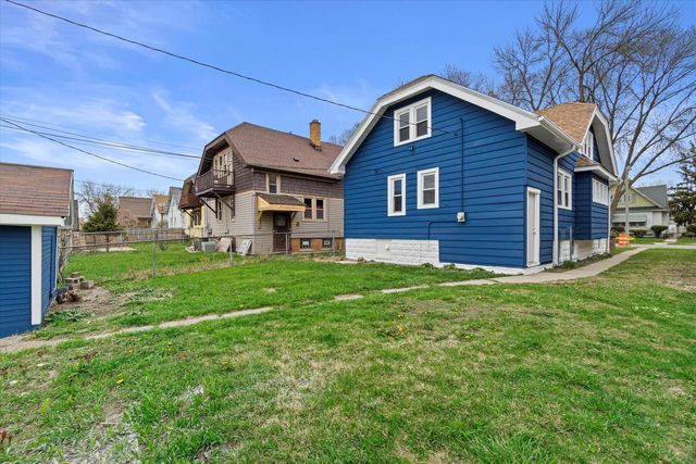 4035 N 15th STREET, Milwaukee, WI 53209