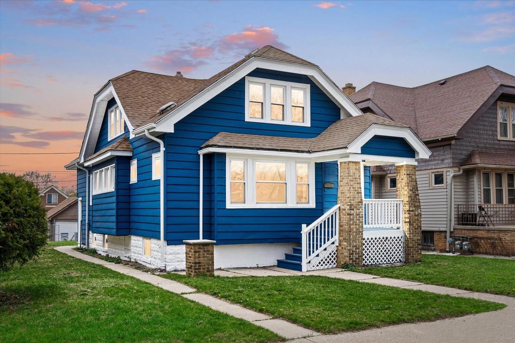 4035 N 15th STREET, Milwaukee, WI 53209