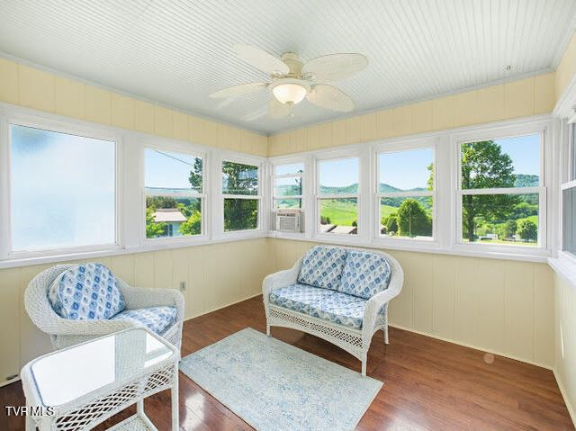 11 Hankins Lane, Castlewood, VA 24224