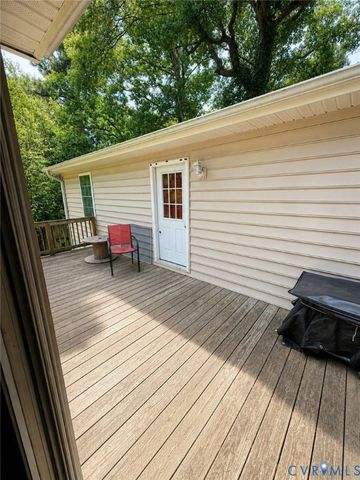 13613 Bundle Rd, Chesterfield, VA 23838