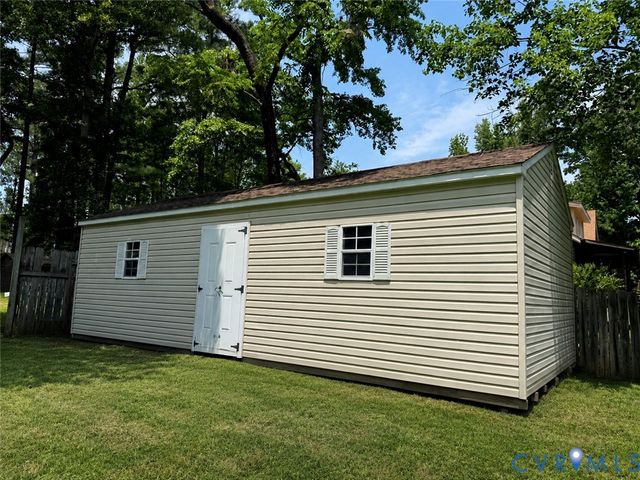 13613 Bundle Rd, Chesterfield, VA 23838