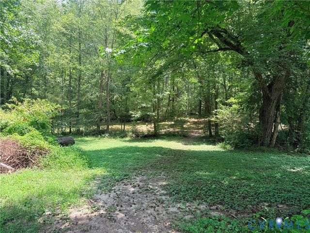 13613 Bundle Rd, Chesterfield, VA 23838