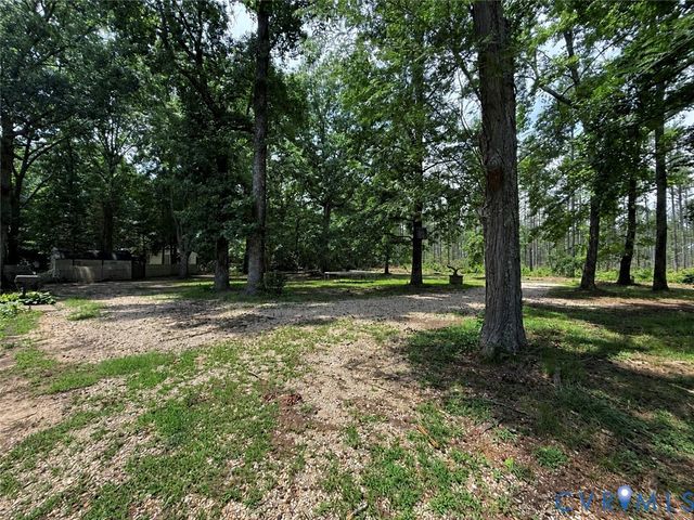 13613 Bundle Rd, Chesterfield, VA 23838