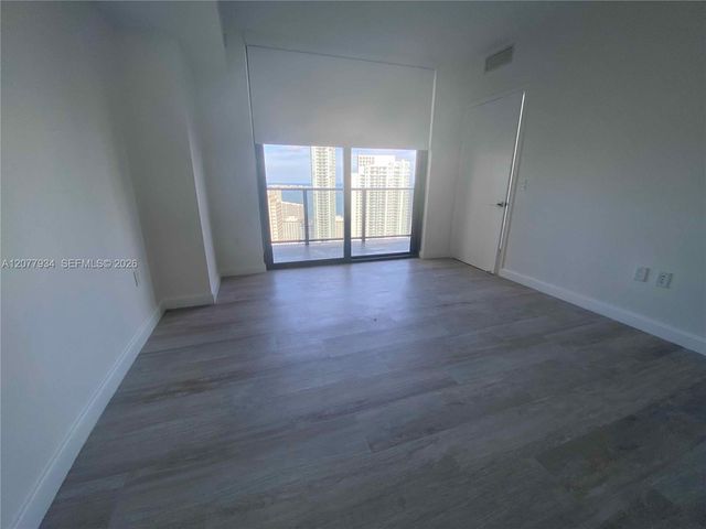 45 SW 9th Street 3703, Miami, FL 33130