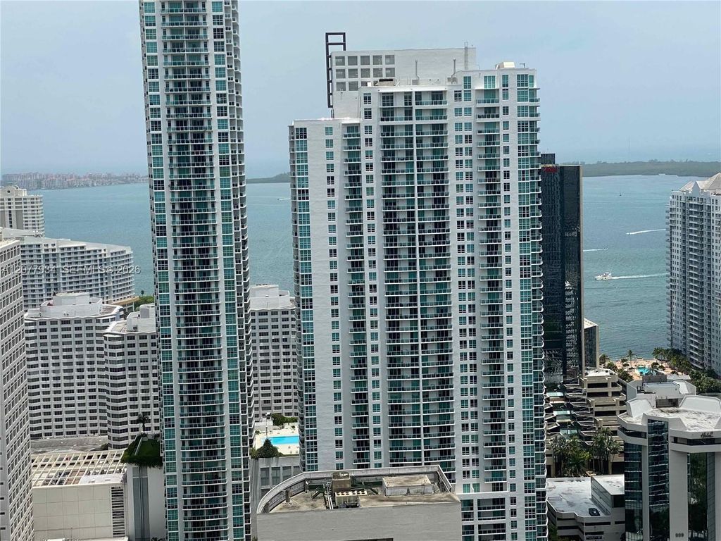 45 SW 9th Street 3703, Miami, FL 33130