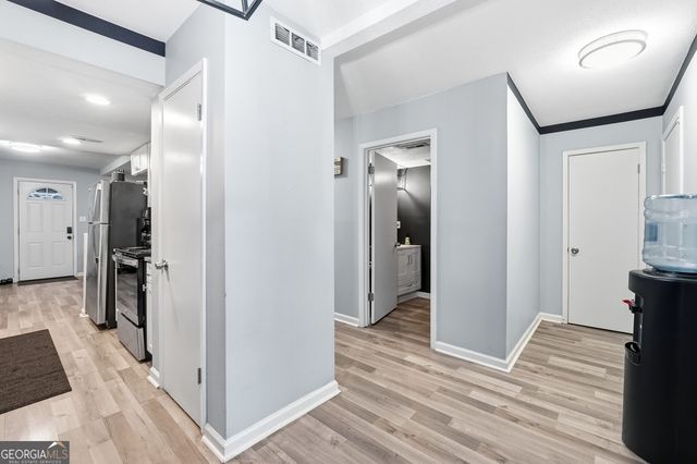 754 Garden View Drive, Stone Mountain, GA 30083