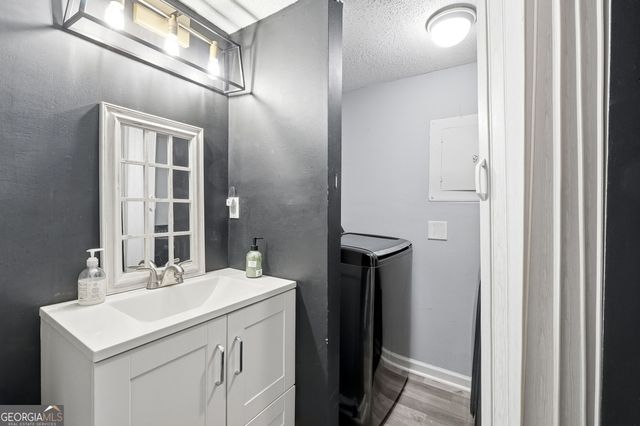 754 Garden View Drive, Stone Mountain, GA 30083
