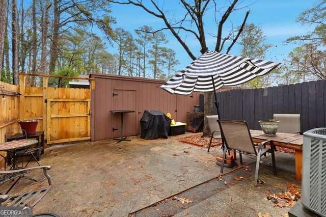 754 Garden View Drive, Stone Mountain, GA 30083
