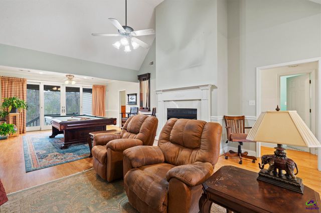 101 Wexford Circle, Bonaire, GA 31005