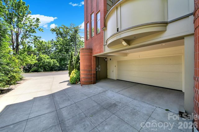 1930 Scott Avenue, Charlotte, NC 28203