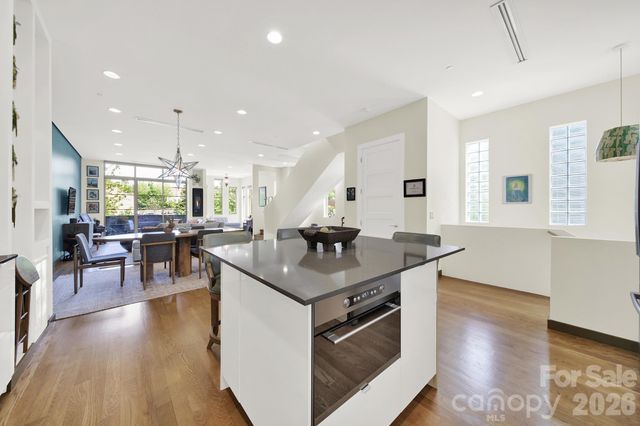1930 Scott Avenue, Charlotte, NC 28203