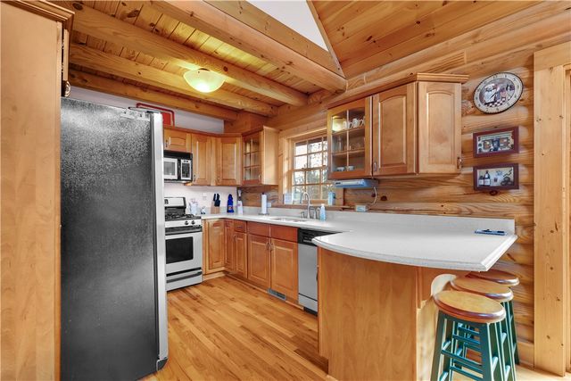 647 Windy Oaks Lane, Seneca, SC 29678