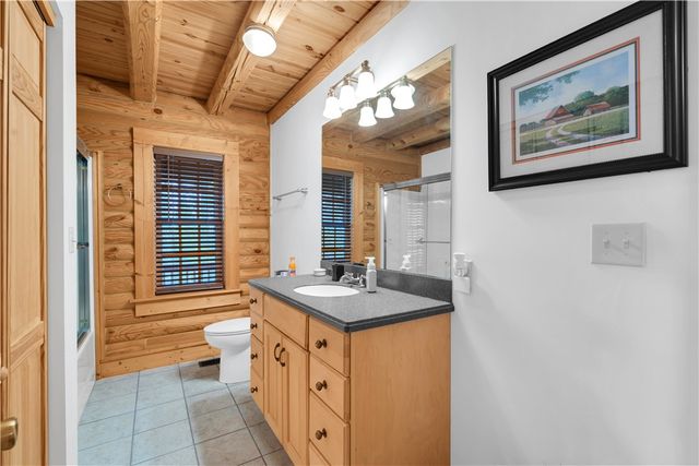 647 Windy Oaks Lane, Seneca, SC 29678