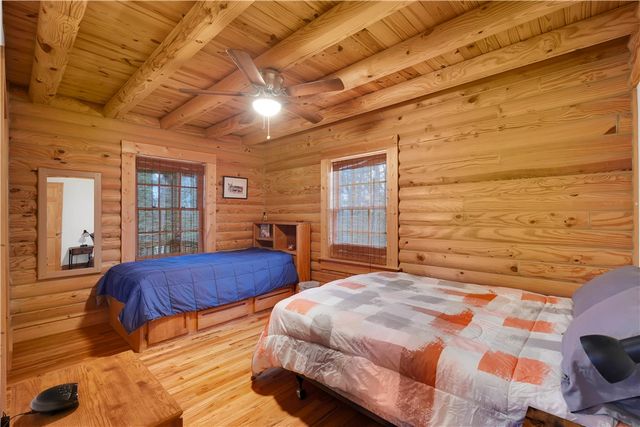 647 Windy Oaks Lane, Seneca, SC 29678