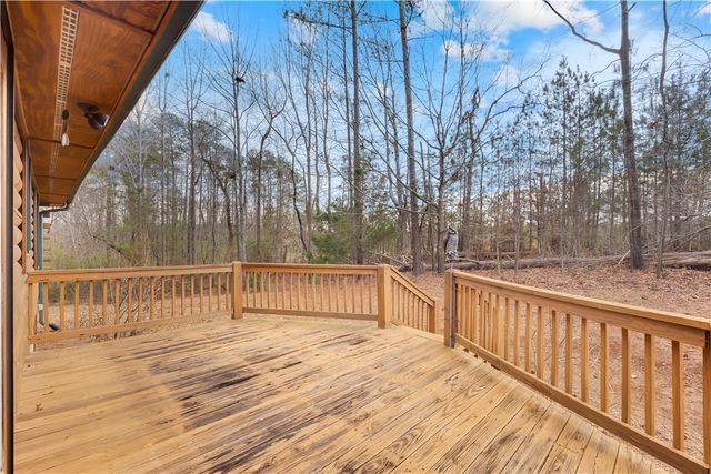 647 Windy Oaks Lane, Seneca, SC 29678