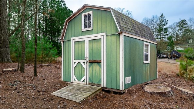 647 Windy Oaks Lane, Seneca, SC 29678