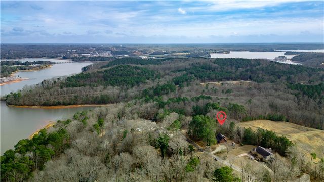 647 Windy Oaks Lane, Seneca, SC 29678