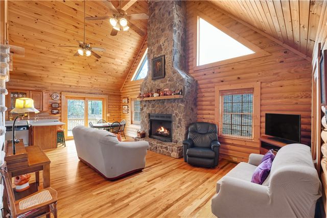 647 Windy Oaks Lane, Seneca, SC 29678