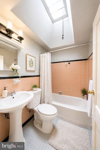 8447 WILLIAMS AVE, Philadelphia, PA 19150