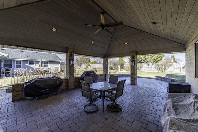 8109 64th AVENUE, Kenosha, WI 53142