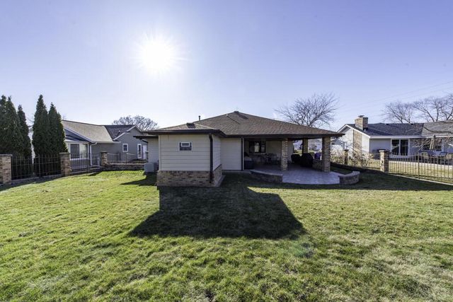 8109 64th AVENUE, Kenosha, WI 53142
