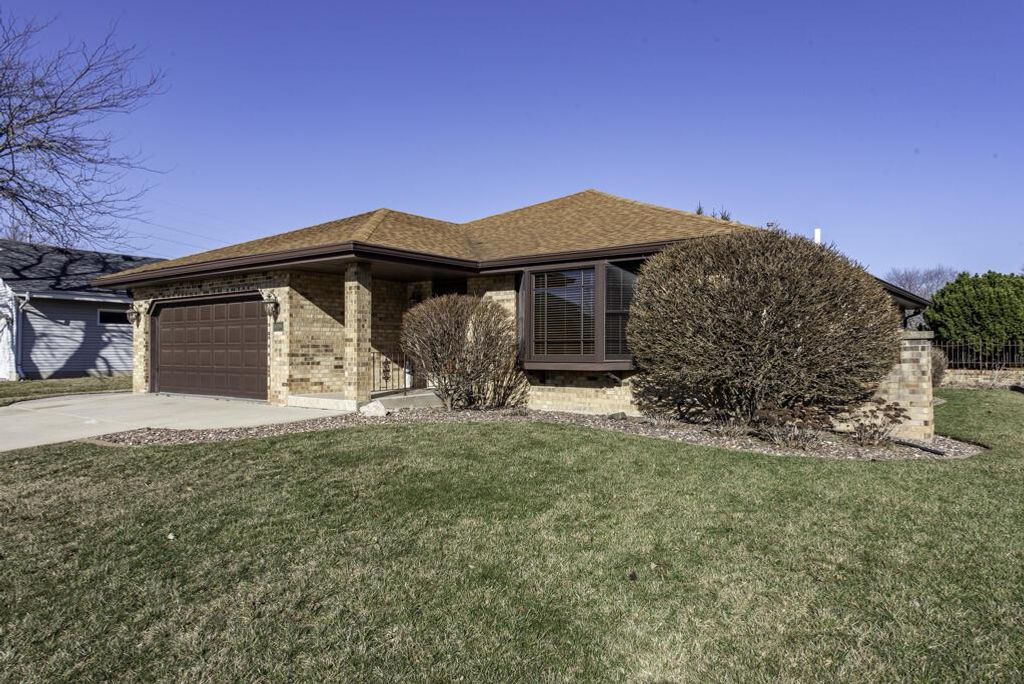 8109 64th AVENUE, Kenosha, WI 53142