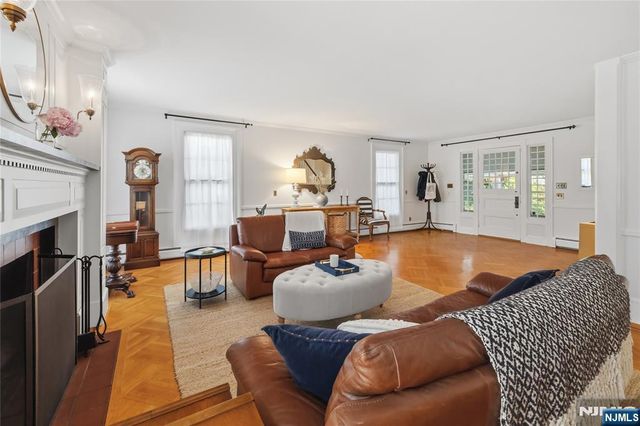 16 Pascack Road, Woodcliff Lake, NJ 07677