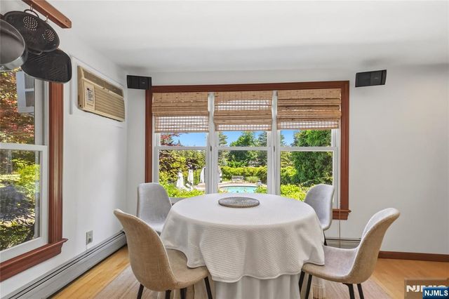 16 Pascack Road, Woodcliff Lake, NJ 07677